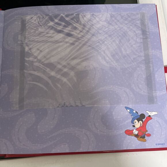 Disney World Mickey "Where Magic Lives" Scrapbook / Photo Album Unused - Picture 4 of 6